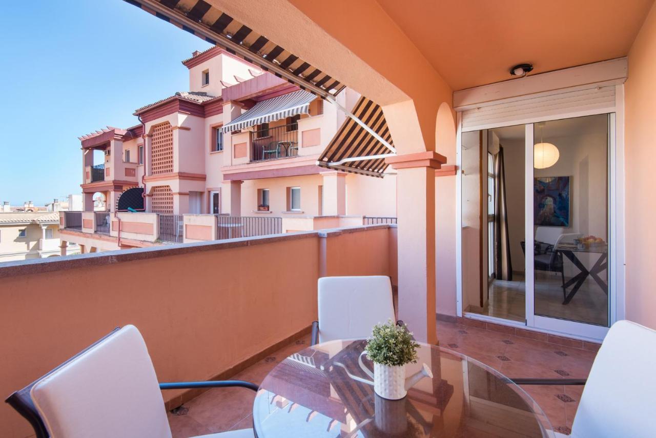 Boliches Center Apartment Next To The Beach, Parking, Pool & Terrace Fuengirola Zewnętrze zdjęcie
