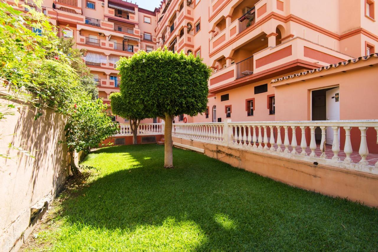 Boliches Center Apartment Next To The Beach, Parking, Pool & Terrace Fuengirola Zewnętrze zdjęcie